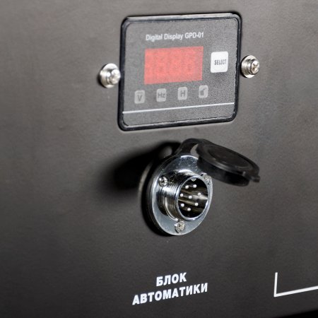 Бензиновый генератор с электростартером и коннектором автоматики FUBAG BS 7500 A ES в Калуге фото
